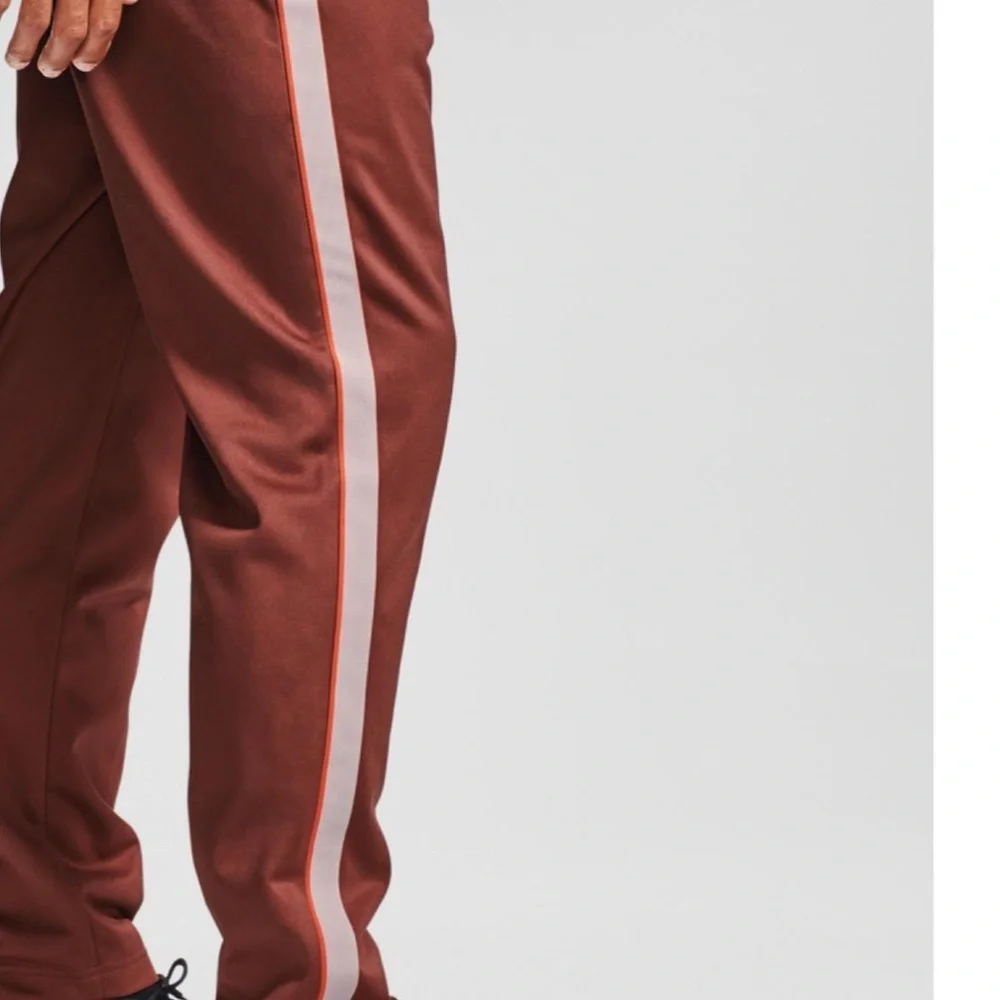NWT Men’s Under Armour Athlete Recovery Maroon Joggers/ Sweatpants Sz‎ Small